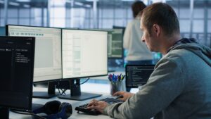 Czym zajmuje się pozycjoner stron internetowych?